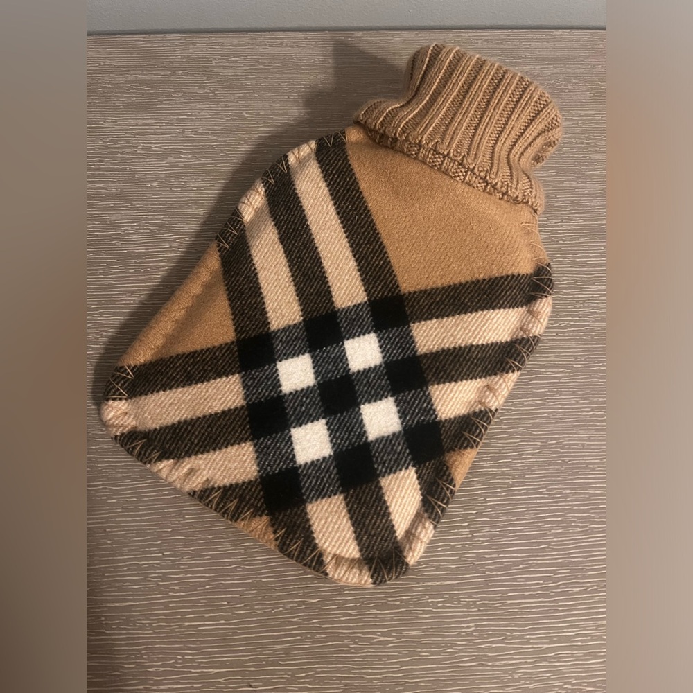Burberry Check hot water bottle warmer
